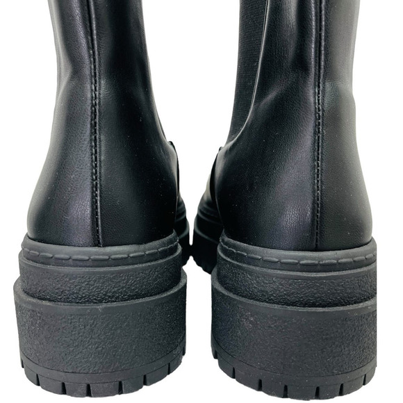 Good American NEW Faux Leather Pull-On Platform Lug-Sole Chelsea Boots Black 9 - Picture 12 of 15